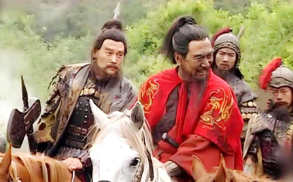 凤鸣山_历史上有兵困铁笼山吗_赵子龙兵困凤鸣山