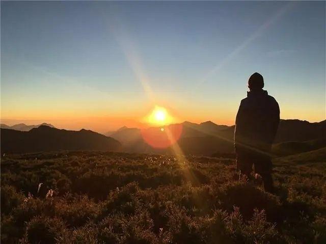 天地豪情国语_豪情天地是什么意思_天地豪情diana