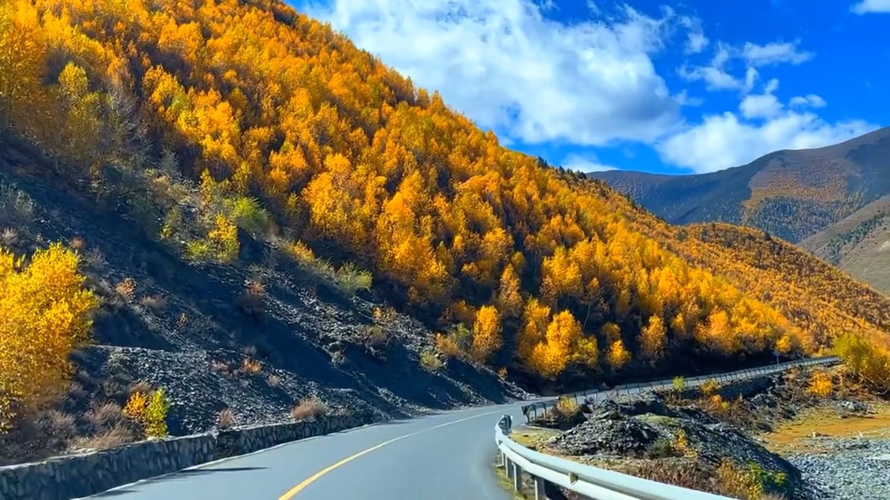 手表里山河看图猜成语_一只手表里面写着山河_疯狂猜成语山河手表