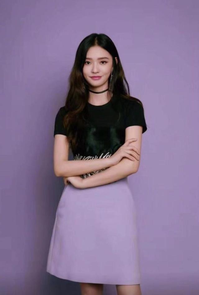 樱井莉亚紫色裙子_樱紫色连衣长裙_漂亮紫色礼裙