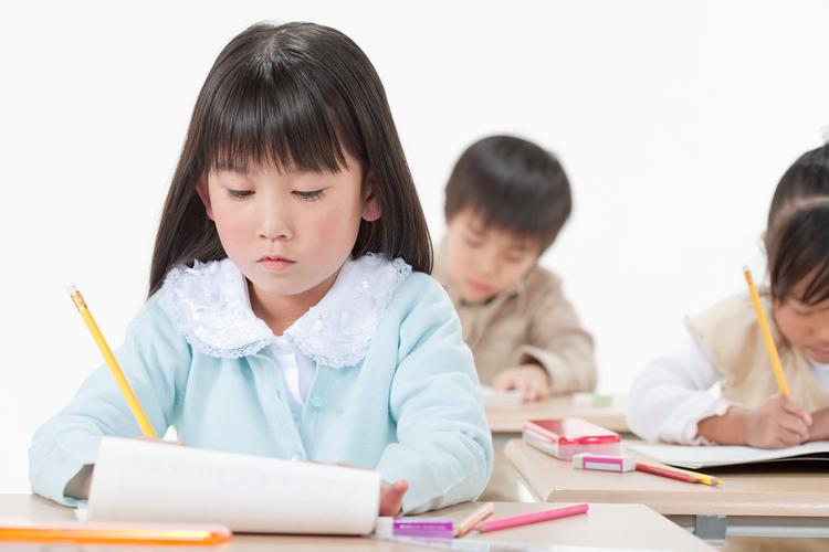 乌龙学院大电影演员表_乌龙学院小学版_乌龙学院女主角是谁