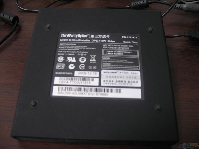 光驱怎么安装台式机_光驱是什么_光驱