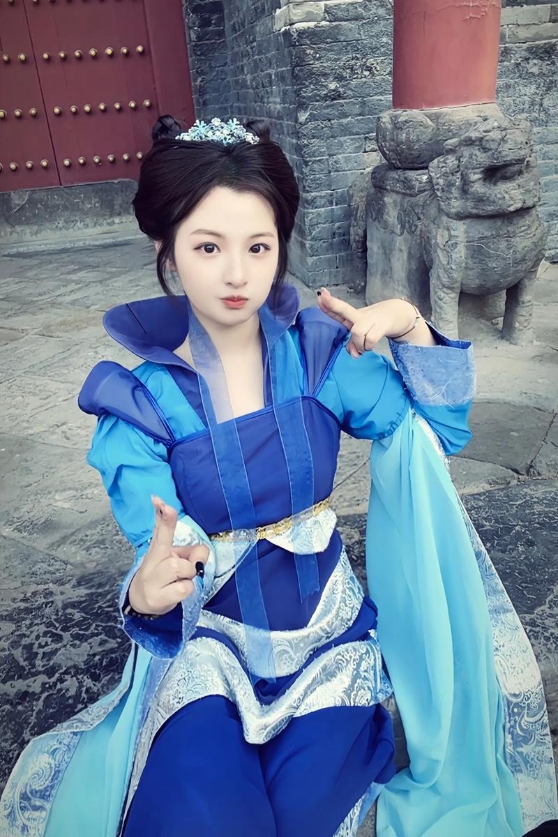 扮演龙葵的人_龙葵扮演者_演龙葵的叫什么名字