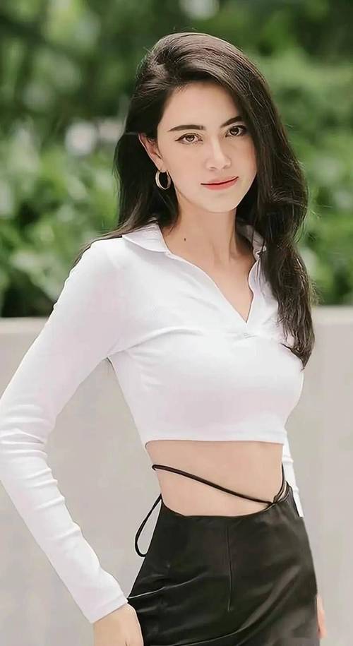性感图片背影头像女_性感图片头像微信_最性感的图片