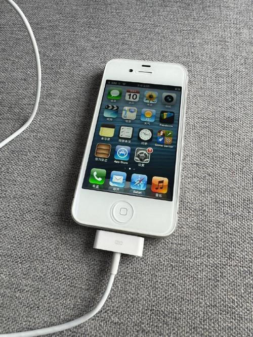 iphone4 8g iPhone 4 8G：虽过时却独特，经典设计与便携性兼具的手机