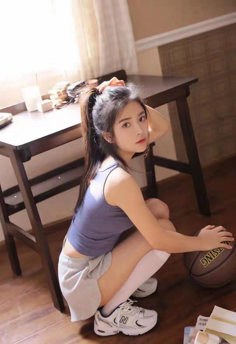 援交少女美香的_美微乳少女_agree美少女