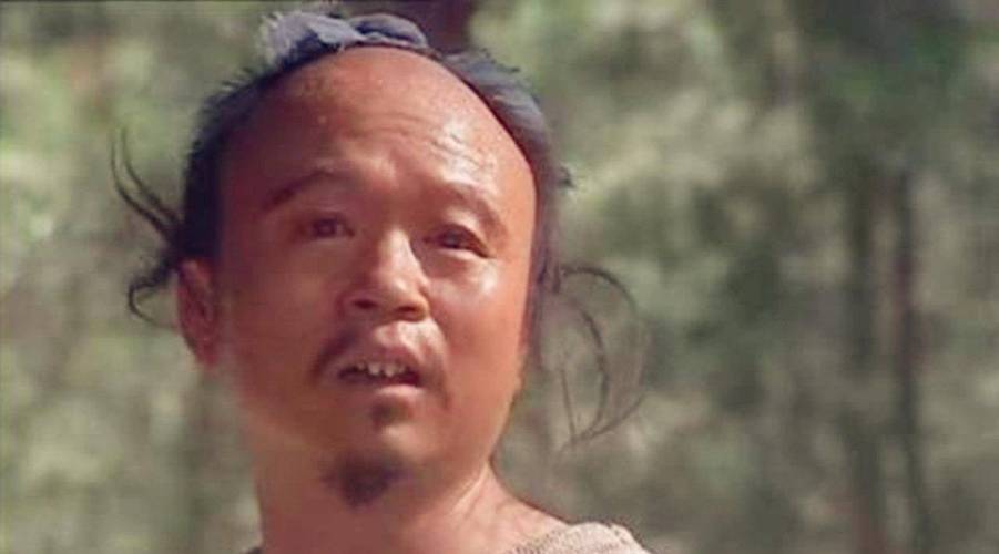 QQ水浒白胜：独特功能价值，特定场合发挥关键作用