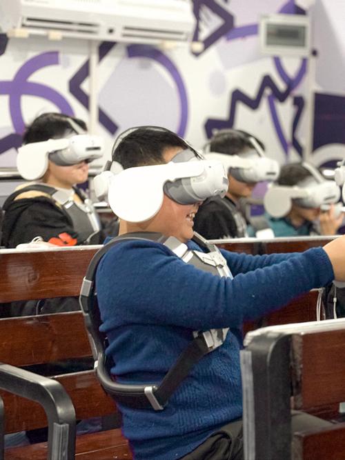 vr3_vr3d触摸互动游戏_vr3d全景效果电影