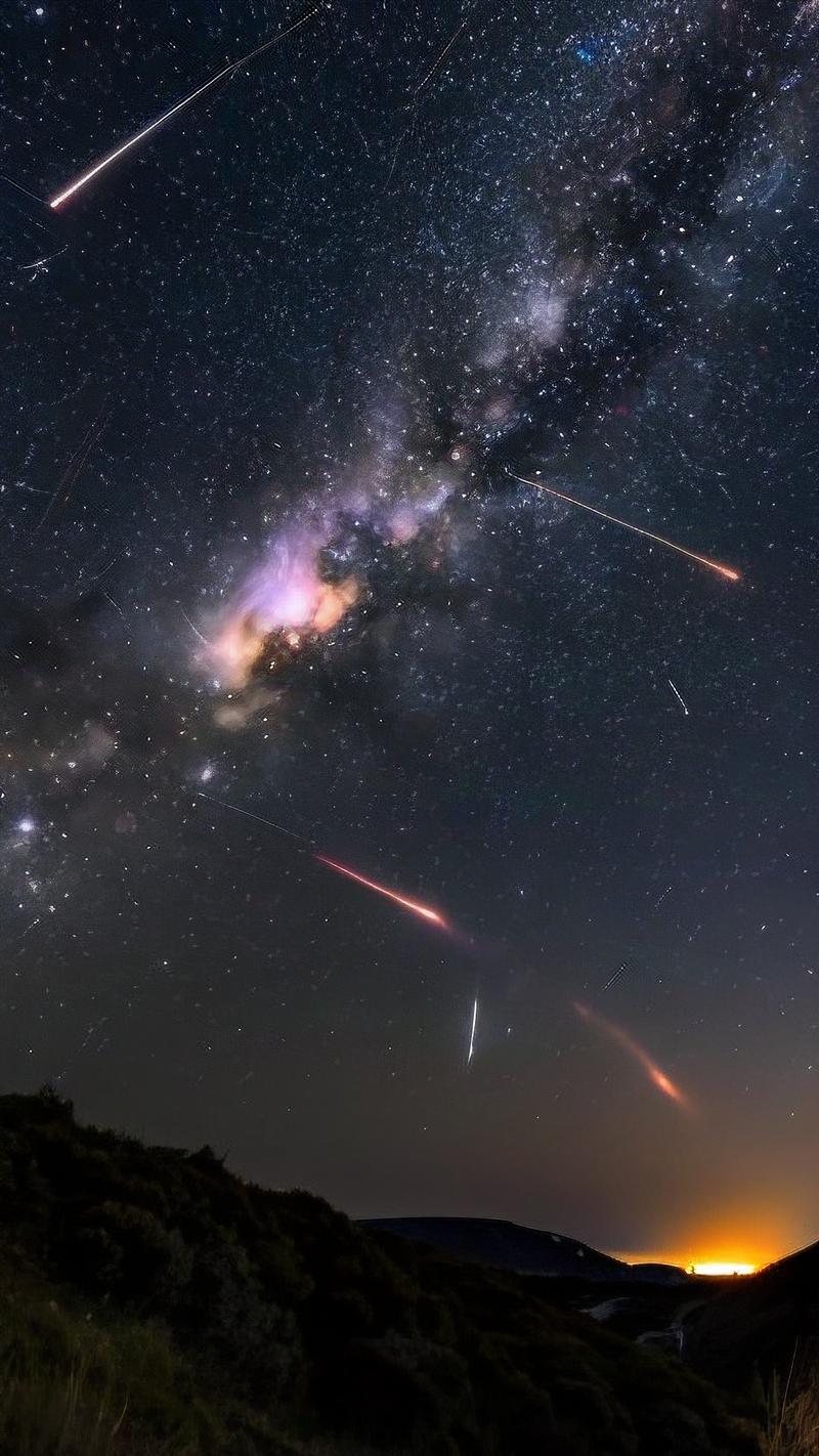 昨天流星雨视频_流星雨昨天几点开始的_昨天流星雨