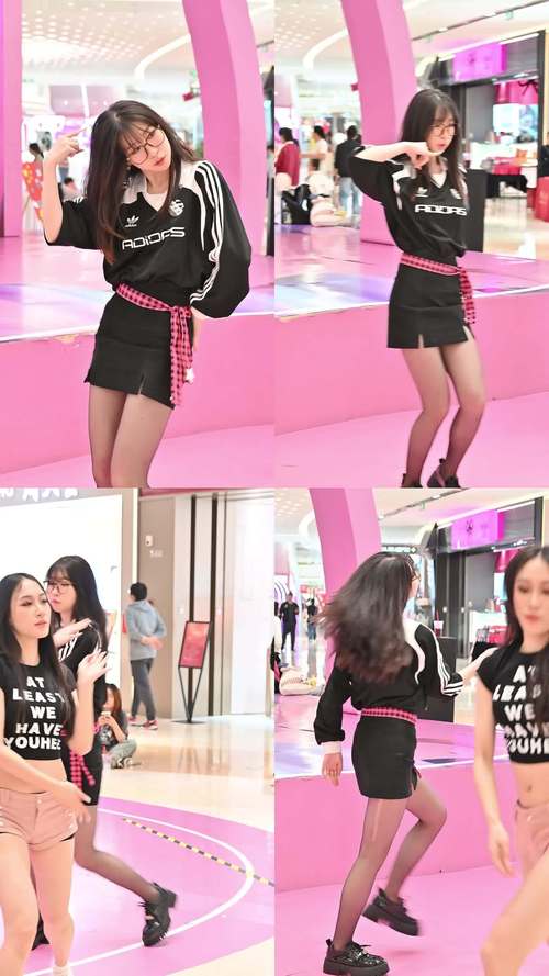 魅力出众的迷你秀：街头表演与小型展览的别样精彩