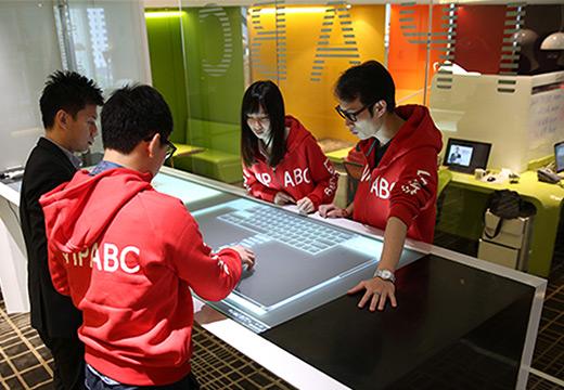vipabc vipabc在线英语教学平台，多元师资与丰富课程助力学习