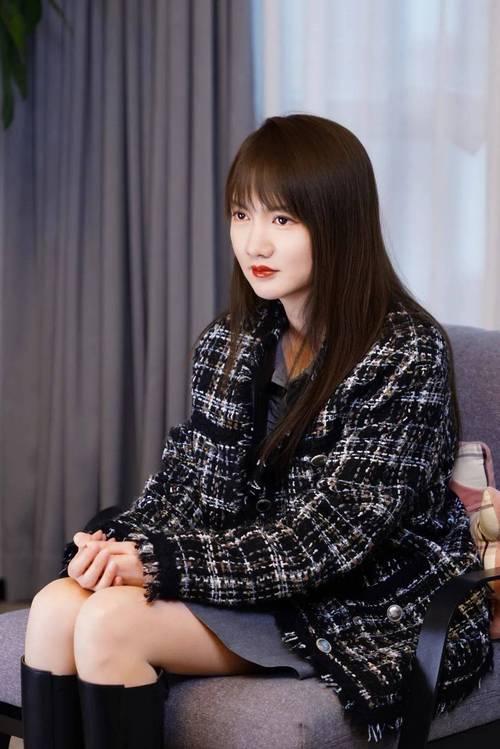 cdec潘婕 cdec潘婕：电竞逐梦，历经挑战与机遇，收获成长与情谊