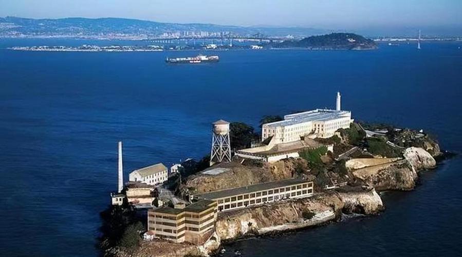 alcatraz 恶魔岛：从臭名昭著的监狱到热门旅游胜地，背后故事引人深思