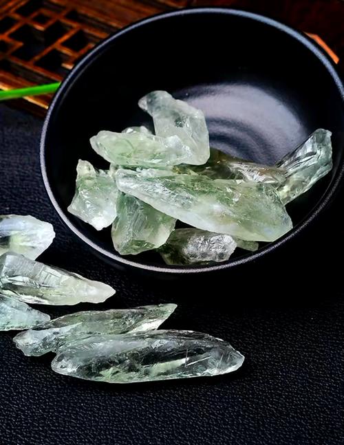 沃苏古水晶怎么20一交_沃舒古水晶碎片_沃舒克水晶碎片