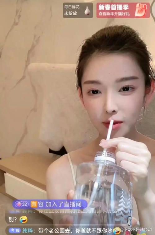 娃娃音桃宝_小桃娃娃_娃娃音百科