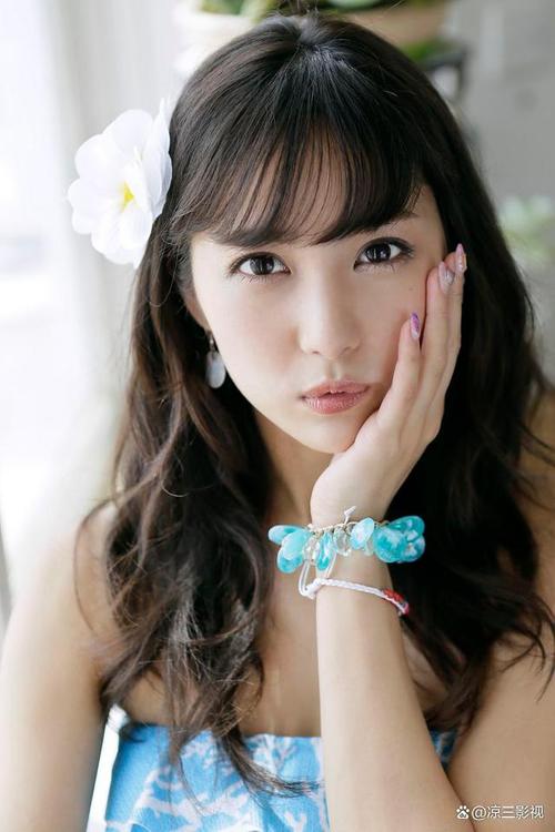 石川恋vr_石川恋全套_黑美人石川恋