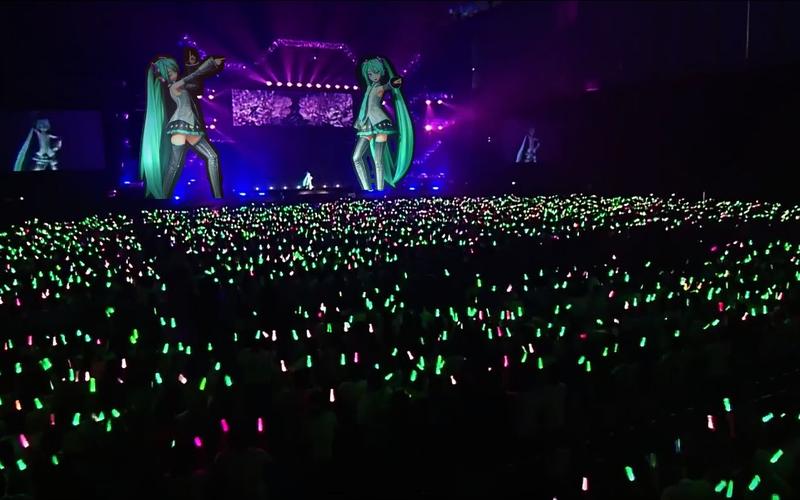 身临其境感受初音未来上海演唱会，舞台呈现与互动超精彩