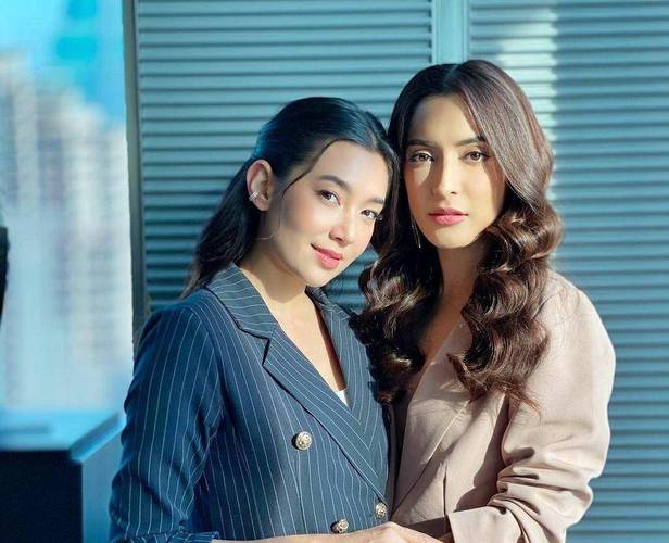 pinkyweir个人资料_pinky weir_pinkyweir合照