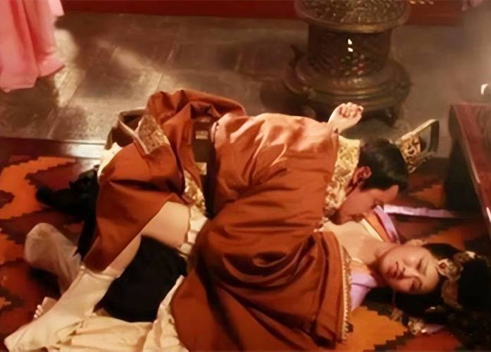 女皇的后宫三千潇湘_后宫女皇潇湘免费阅读_潇湘汐苑皇后甜宠