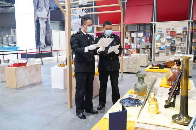 博宝艺术品商城_品博艺术教育app_博宝艺术网在线拍卖