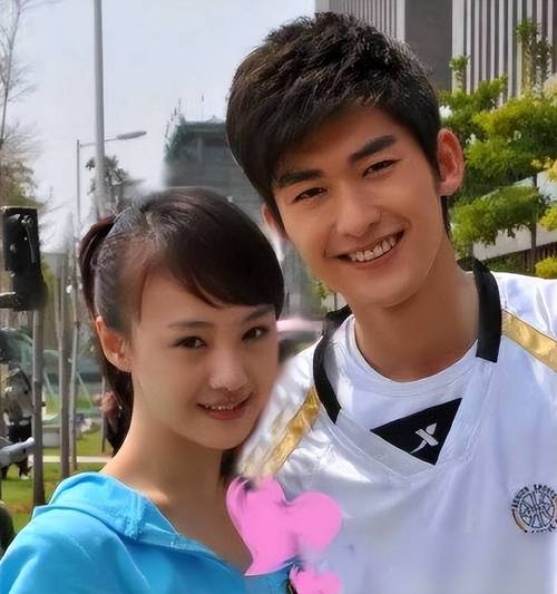 张翰郑爽悄悄结婚_张翰郑爽结婚对象_张翰和郑爽的结婚照