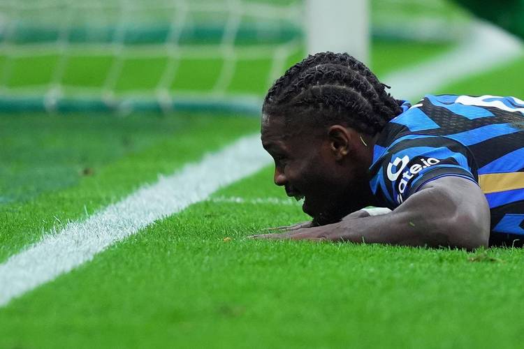 绿色军团巡礼：萨索洛、墨西哥队与凯尔特人，那些球场上的绿色传奇