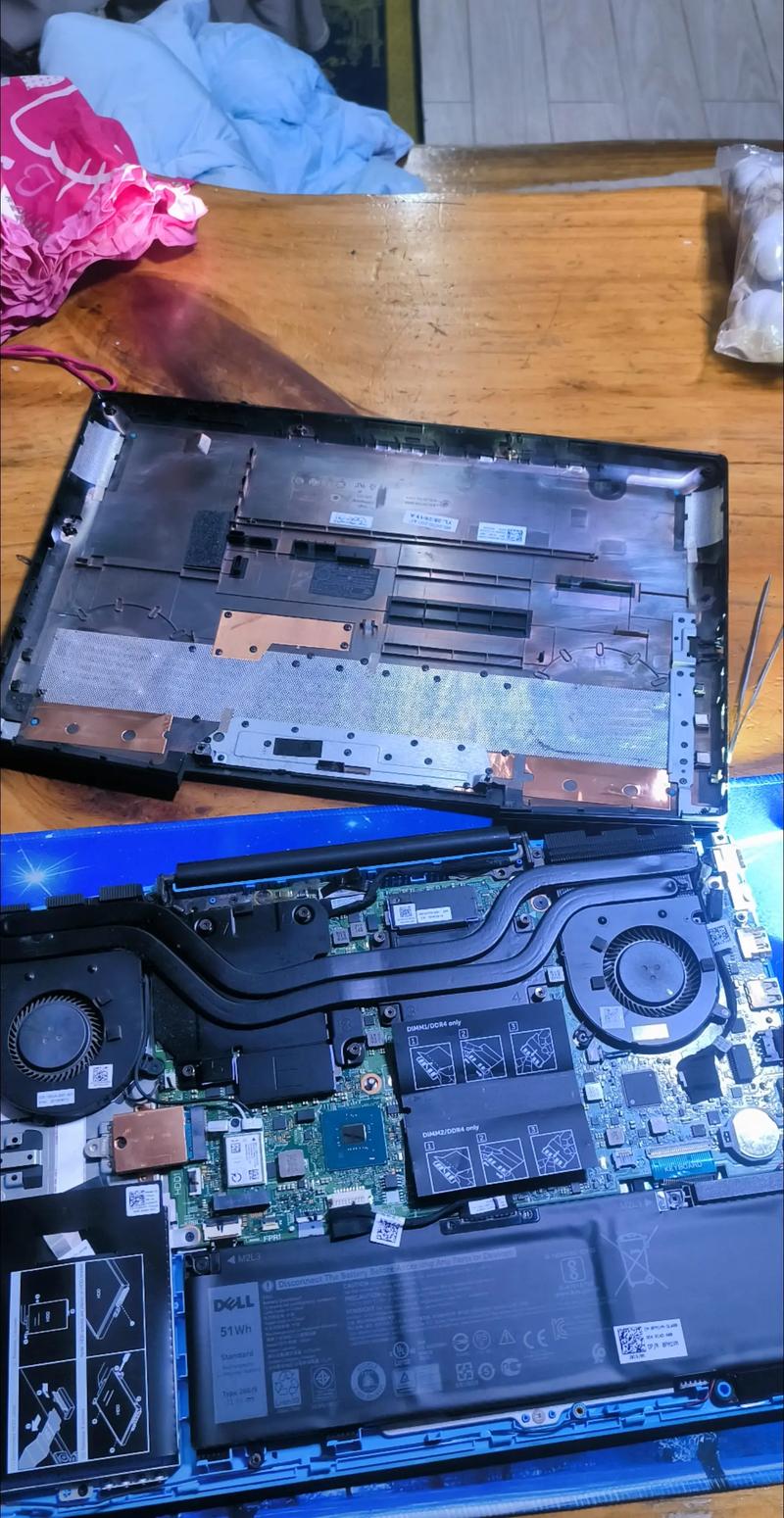 戴尔笔记本用户体验揭秘：散热不足、电池续航差，如何避坑？