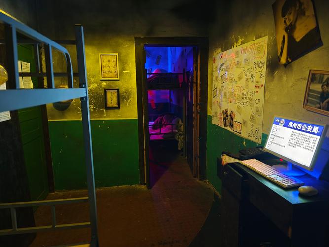 小屋恐怖电影_小屋恐怖游戏_恐怖小屋