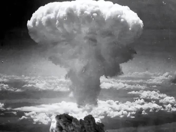 b53核弹 冷战时期的B53核弹：毁灭性武器的警示，从历史到现实意义