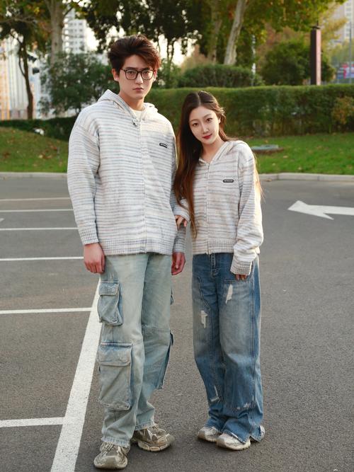 淘宝情侣装好卖吗_淘宝网购物情侣装_推荐一下好看的情侣装淘宝店