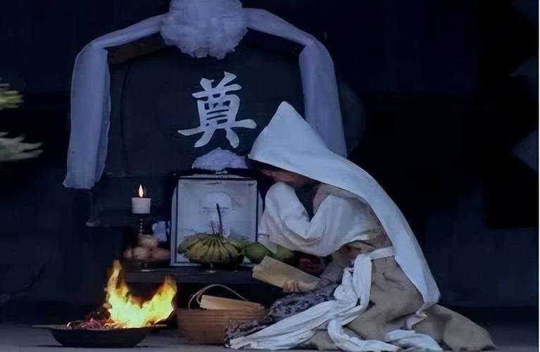 烧纸人诅咒人会有什么报应_烧纸人图片_烧纸人