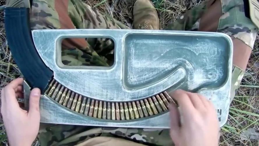 快速装弹器_弹夹快速装弹器_快速装弹器左轮