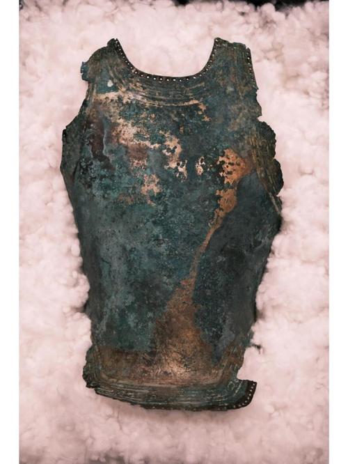 青铜momo_黯淡的青铜_青铜bronze