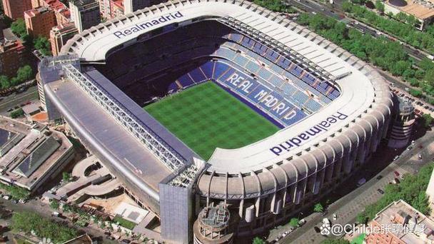 疯狂猜图绿色球衣_看球衣猜球队_疯狂猜球星