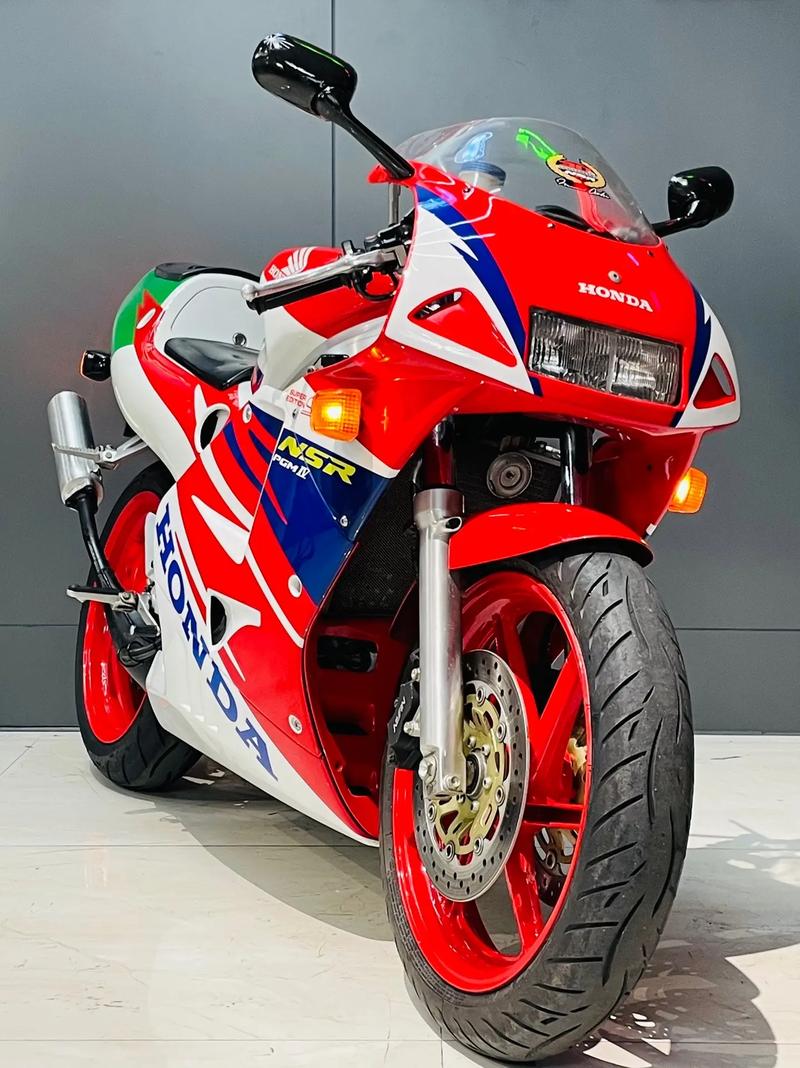 烈火战车车型_烈火战车2_烈火战车mv