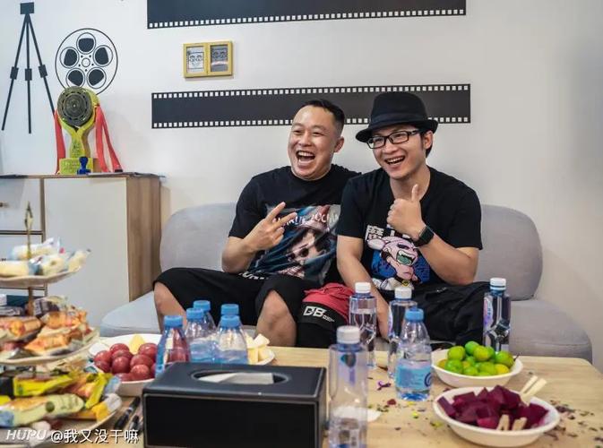 卓君稻草人_稻草人之恋 卓君_稻草人之恋歌词