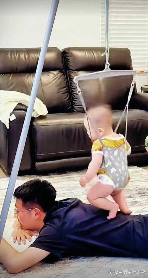 小爸爸综艺节目_小爸妈综艺节目_综艺爸爸