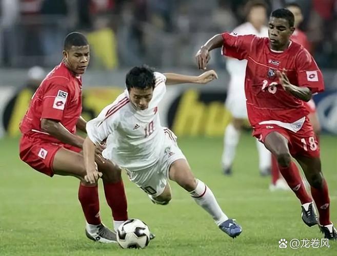 聊聊2013年的足球天下：那些巨星、战术和我们的青春回忆