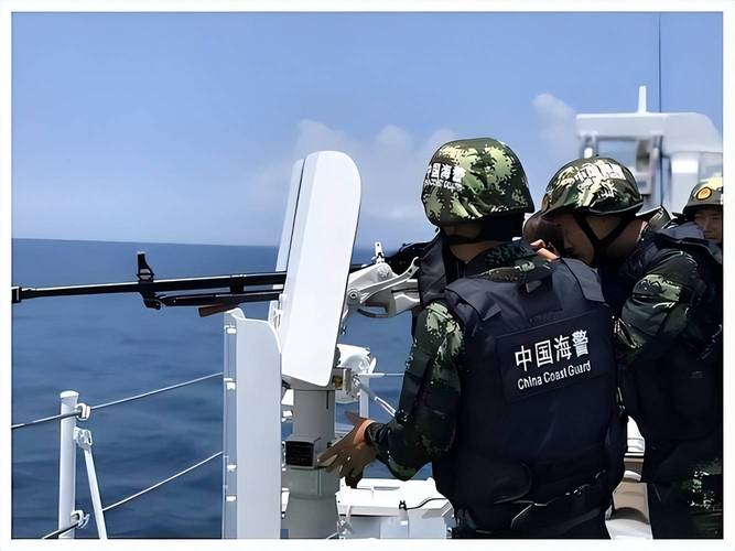 揭秘神秘的水陆突击队：他们如何执行渗透侦察任务，选拔有多难？