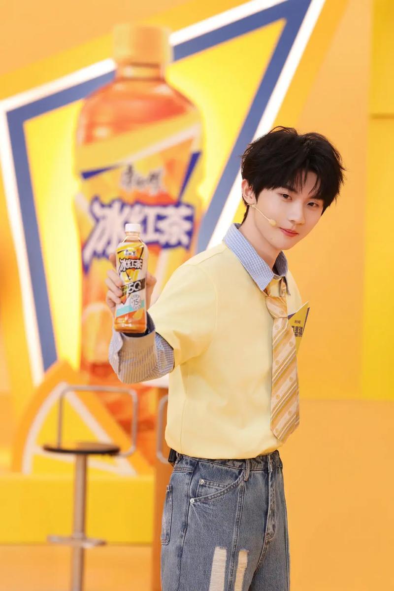 康师傅冰红茶代言人咋选的？为啥总变？你心中最佳是谁？