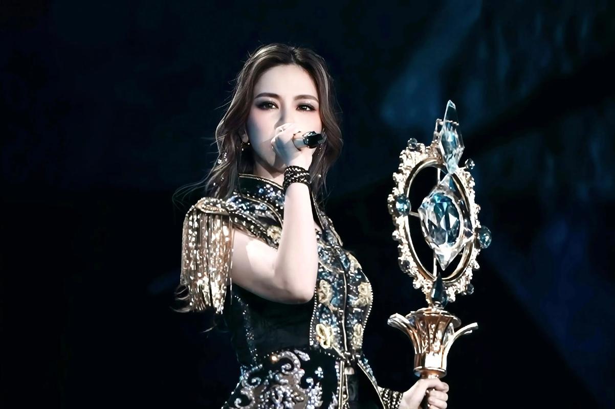 邓紫棋内定歌手2冠军_邓紫棋夺冠歌曲_邓紫棋是歌手冠军吗