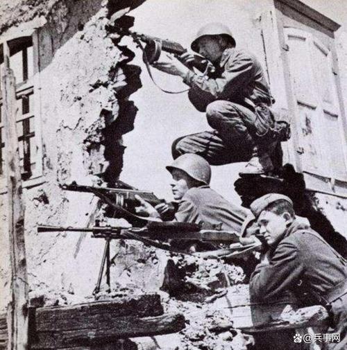 巴甫洛夫大楼结局_巴甫洛夫大楼_巴甫洛夫大楼改编的电影