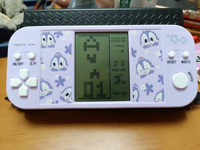 2499元便携游戏机推荐，畅玩独立小游戏和复古模拟器