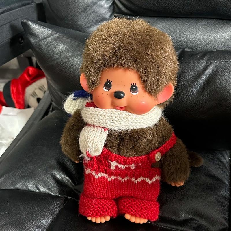 蒙奇奇壁纸_蒙奇奇娃娃_蒙奇奇桌面