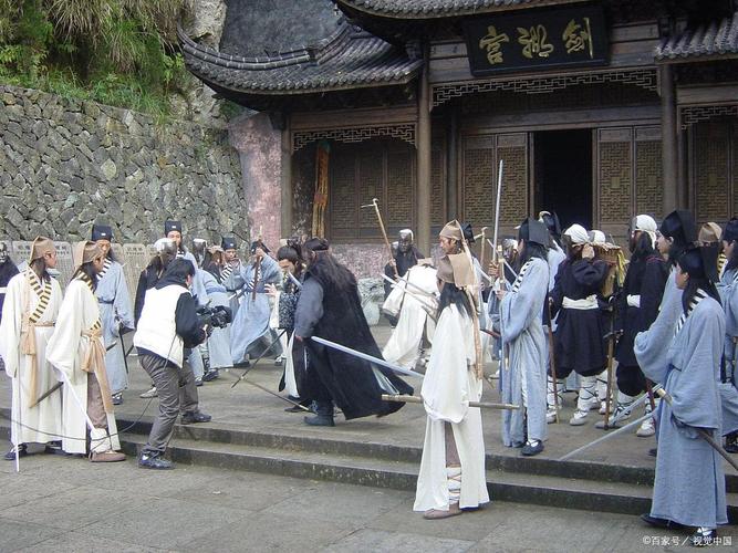 天龙剧情八部在线观看_天龙八部电影剧情_天龙八部70剧情