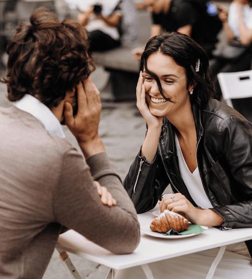 真实恋爱经验分享：如何维系长期关系与处理冲突？