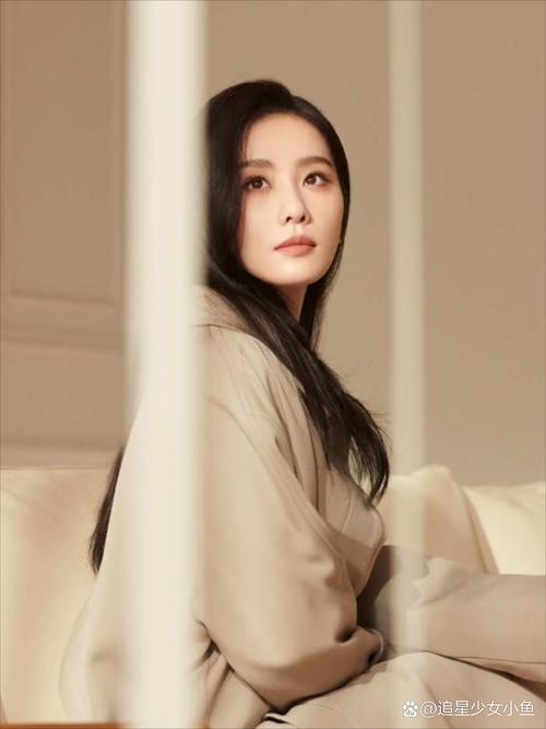 刘诗诗的qq号是多少_刘诗诗手机号_刘诗诗是什么