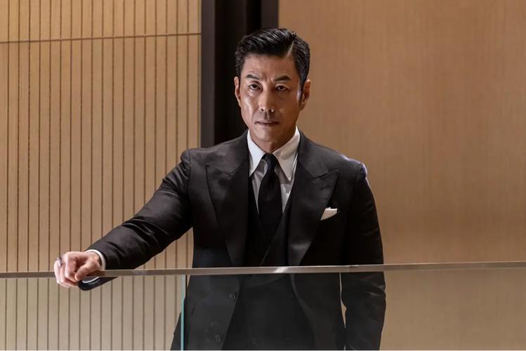 尹泰英 尹泰英演技特点与经典角色盘点，家庭剧实力派演员回顾