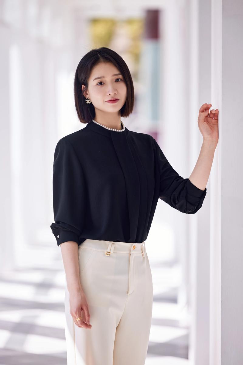 叶梓萱微博为什么百万人每天必看？分享穿搭职场实用干货