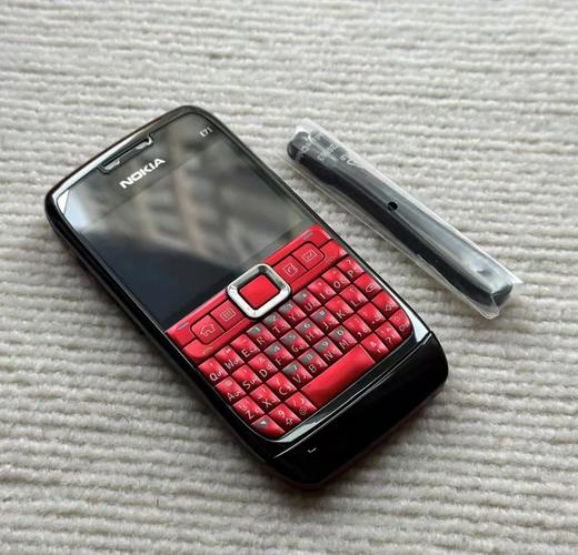 诺基亚手机游戏e71是什么_诺基亚e71手机游戏_诺基亚手机游戏e71怎么玩